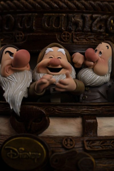 Snow White and the Seven Dwarfs Statuette 1/10 Art Scale Snow White and Dopey Deluxe Edition 21 cm