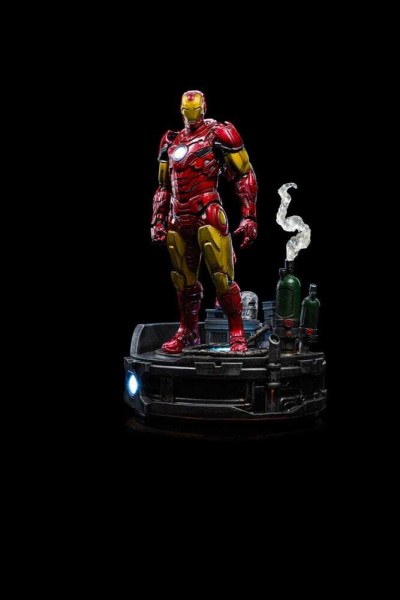 Marvel Statuette 1/10 Deluxe Art Scale Iron Man Unleashed 23 cm - Damaged packaging
