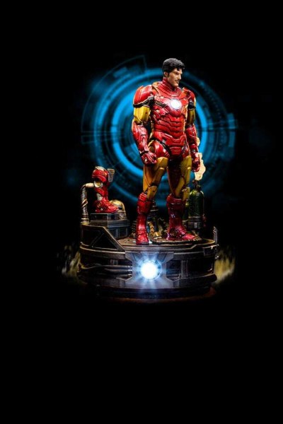 Marvel Statuette 1/10 Deluxe Art Scale Iron Man Unleashed 23 cm - Damaged packaging