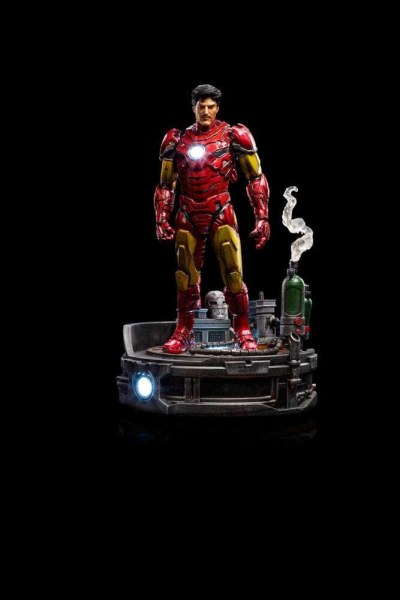 Marvel Statuette 1/10 Deluxe Art Scale Iron Man Unleashed 23 cm - Damaged packaging
