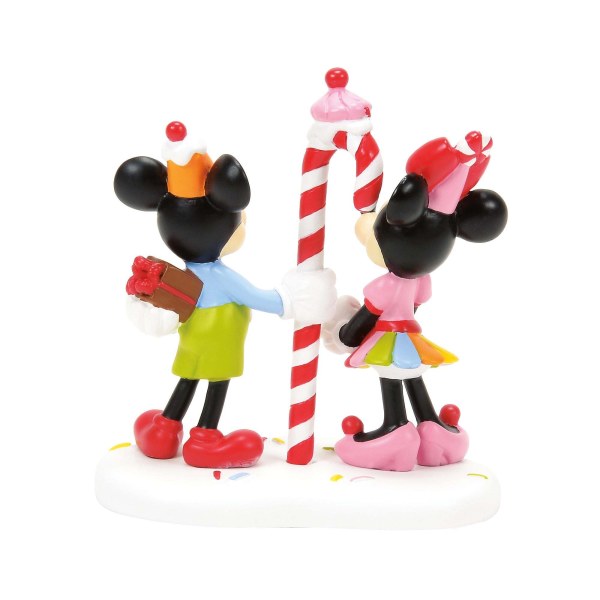 MICKEY & MINNIE SHARE A TREAT - DISNEY VILLAGE