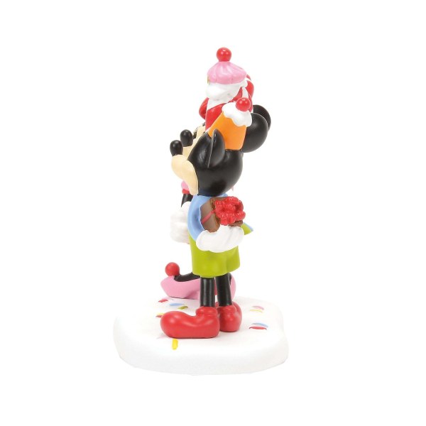 MICKEY & MINNIE SHARE A TREAT - DISNEY VILLAGE