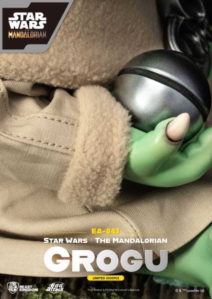 Star Wars: The Mandalorian Egg Attack Grogu statuette 18 cm