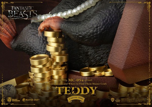 Fantastic Beasts Master Craft Teddy Statuette 21 cm