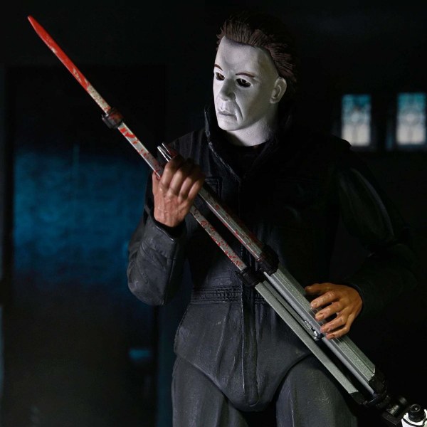 HALLOWEEN RESURRECTION - 7" SCALE ACTION FIGURE - ULTIMATE MICHAEL MYERS