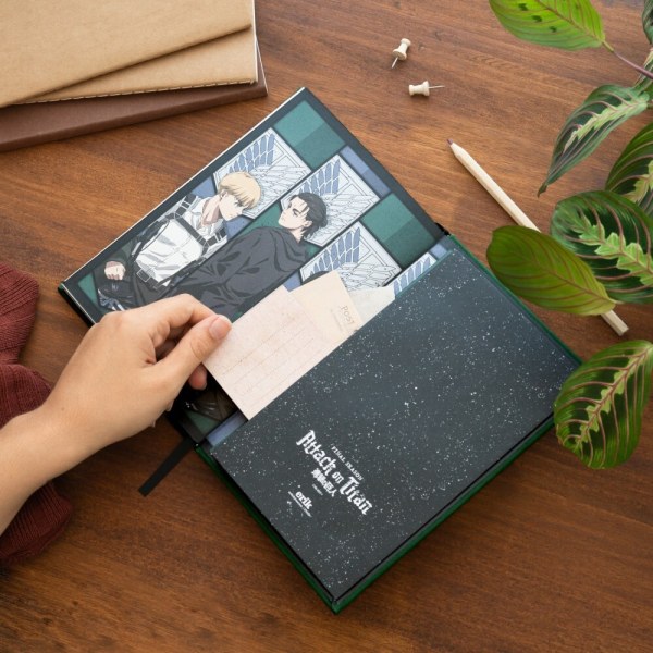 PREMIUM A5 NOTEBOOK - ATTACK ON TITANS
