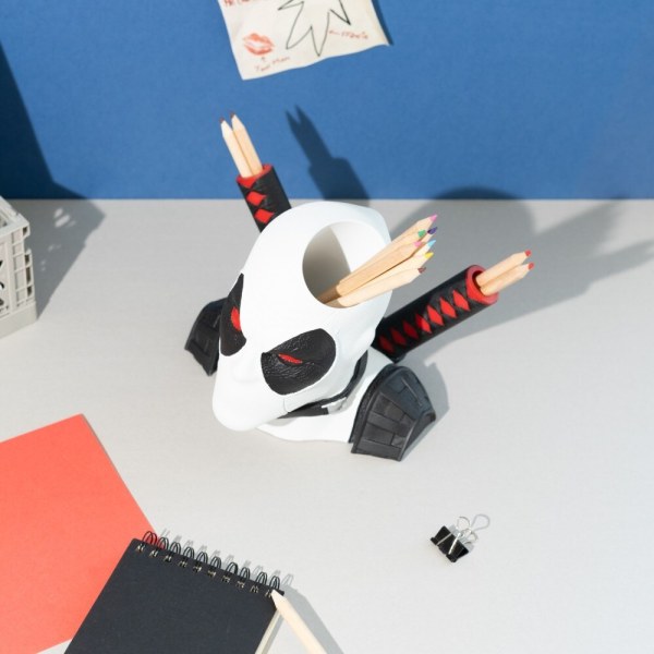 Deadpool Traje X-Force Pencil Holder - Marvel
