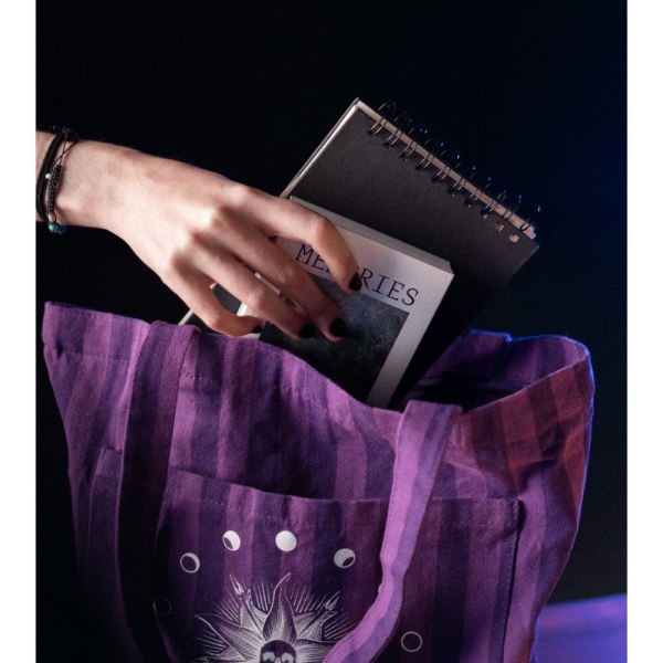PREMIUM TOTE BAG - WEDNESDAY