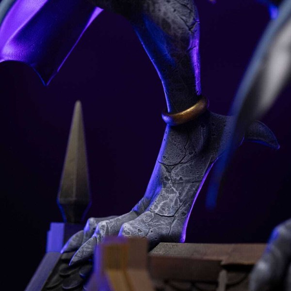 Art Scale Demona statue, 29 cm - Iron Studios Gargoyles, the angels of the night