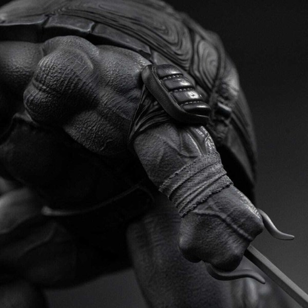 Ninja Turtles statuette 1/10 Art Scale Raphael Black and White Variant 26 cm