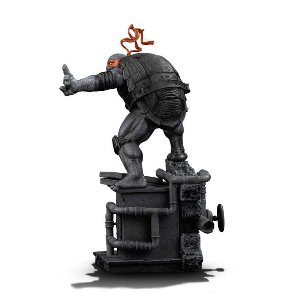 Ninja Turtles statuette 1/10 Art Scale Michelangelo Black and White Variant 26 cm