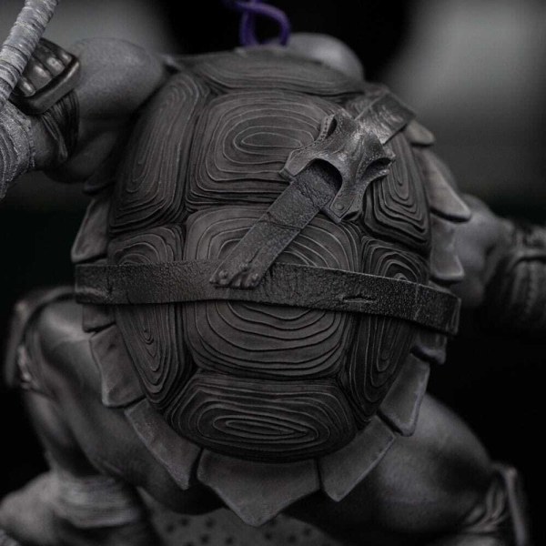 Ninja Turtles statuette 1/10 Art Scale Donatello Black and White Variant 26 cm