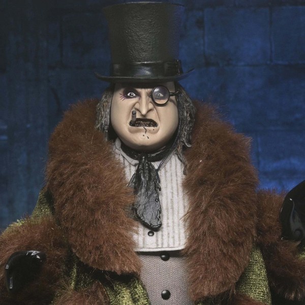 CLOTHED ACTION FIGURE THE PENGUIN - NECA BATMAN RETURNS