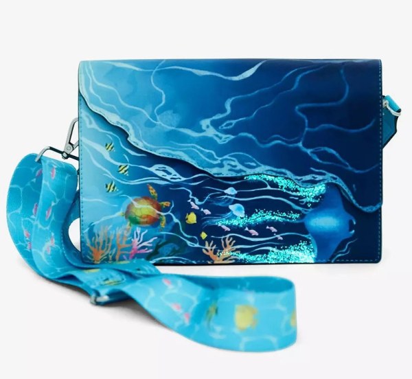 WATER FLOW CROSSBODY BAG EXCLUSIVE - DISNEY LOUNGEFLY MOANA