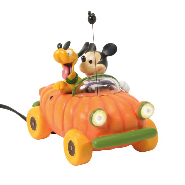 ARRIVING IN STYLE - DISNEY VILLAGE