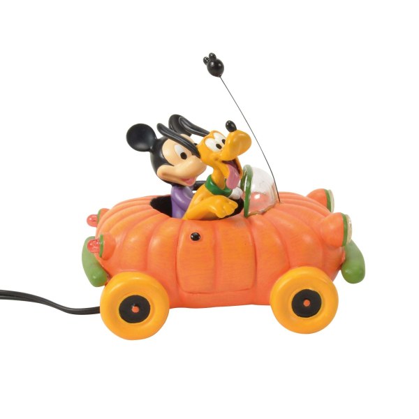 ARRIVING IN STYLE - DISNEY VILLAGE