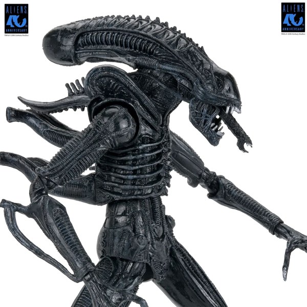 ALIENS - 7" SCALE ACTION FIGURE - 40TH ANNIVERSARY ULTIMATE WARRIOR XENOMORPH (BLACK)