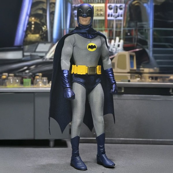 BATMAN (1966 TV SHOW) - BATMAN 8" CLOTHED ACTION FIGURE