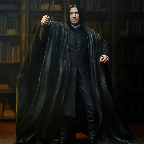 HARRY POTTER - 7" SCALE ACTION FIGURE - LEGACY COLLECTION - SEVERUS SNAPE