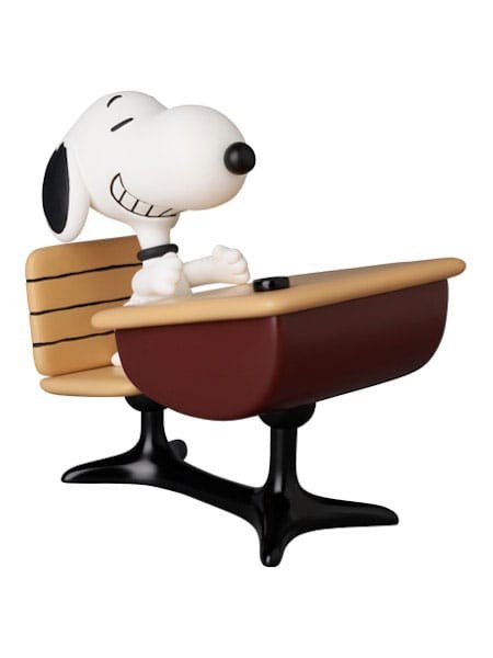 mini figurine Medicom UDF series 18 Snoopy with desk 9 cm - Peanuts