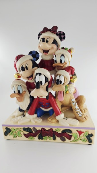 Mickey & Friends 30 cm – Costco Exclusive – Disney Traditions