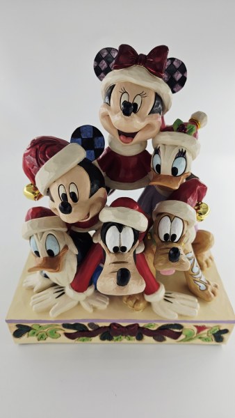 Mickey & Friends 30 cm – Costco Exclusive – Disney Traditions