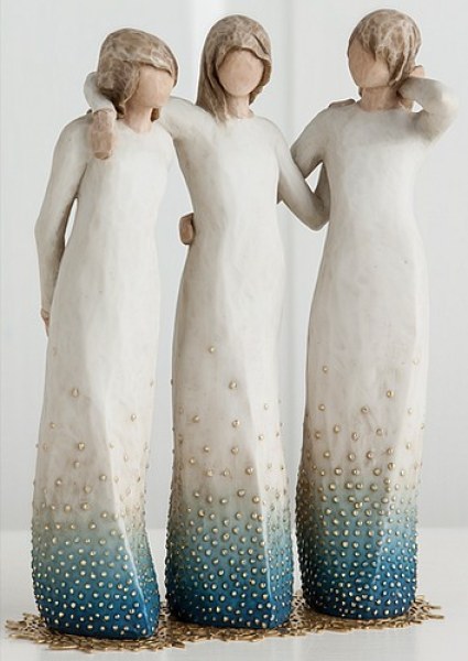 WILLOW TREE BY MY SIDE FIGURE (FRIENDS AND SISTERS)