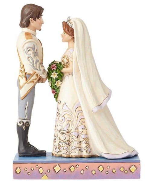 RAPUNZEL AND FLYNN MARRIED DISNEY TRADITIONS