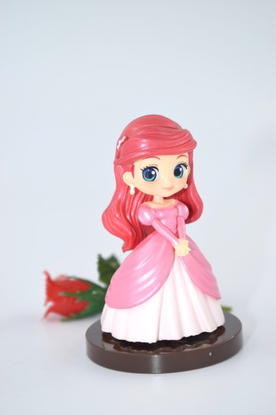 MINI ARIEL IN DRESS - DISNEY Q POSKET