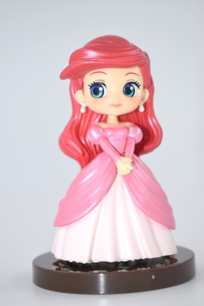 MINI ARIEL IN DRESS - DISNEY Q POSKET