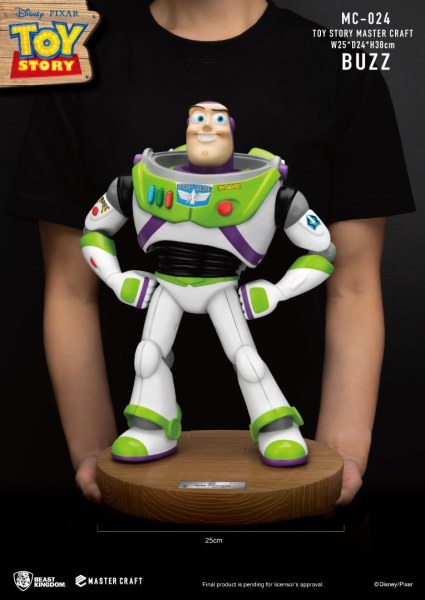 BUZZ LIGHTNING MASTERCRAFT 38cm - DISNEY TOY STORY