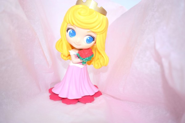 AURORA IN A DRESS - DISNEY Q POSKET