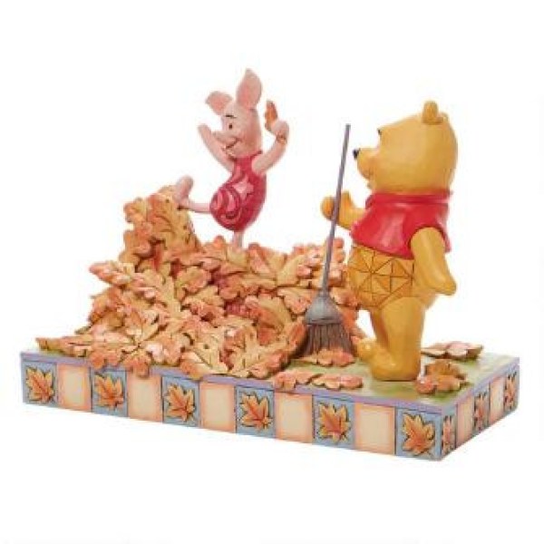 WINNIE AND PIGLET IN AUTUMN - DISNEY TRADITIONS