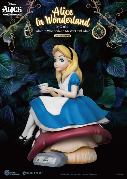 ALICE IN WONDERLAND - DISNEY MASTERCRAFT