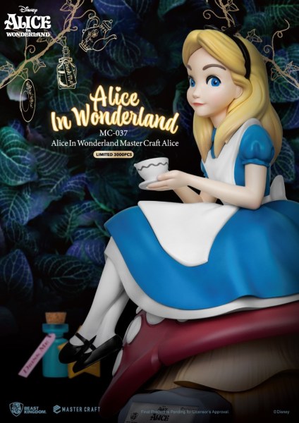 ALICE IN WONDERLAND - DISNEY MASTERCRAFT