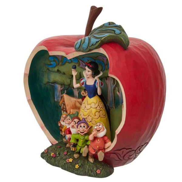 SNOW WHITE APPLE SCENE - DISNEY TRADITIONS