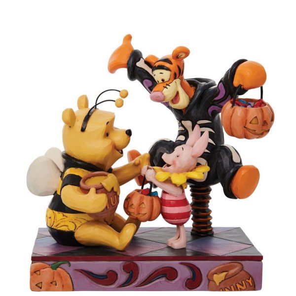 WINNIE THE POOH & FRIENDS AT HALLOWEEN - DISNEY TRADITIONS