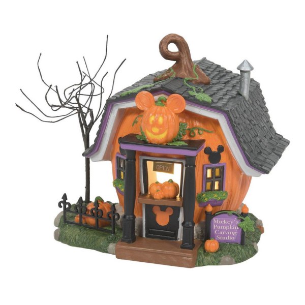 PUMPKINTOWN SCULPTURE WORKSHOP - DISNEY VILLAGE