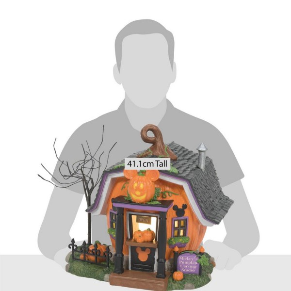 PUMPKINTOWN SCULPTURE WORKSHOP - DISNEY VILLAGE