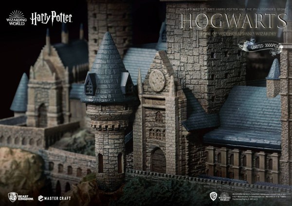 HOGWARTS School Of Witchcraft And Wizardry 32 cm LIMITED EDITION - HARRY POTTER MASTERCRAFT
