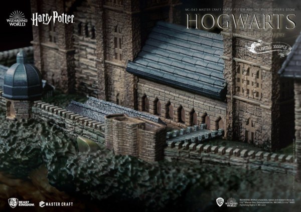 HOGWARTS School Of Witchcraft And Wizardry 32 cm LIMITED EDITION - HARRY POTTER MASTERCRAFT