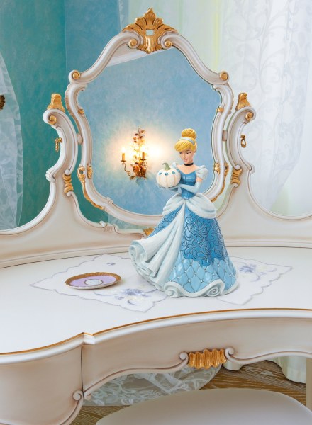 CINDERELLA DELUXE - DISNEY TRADITIONS