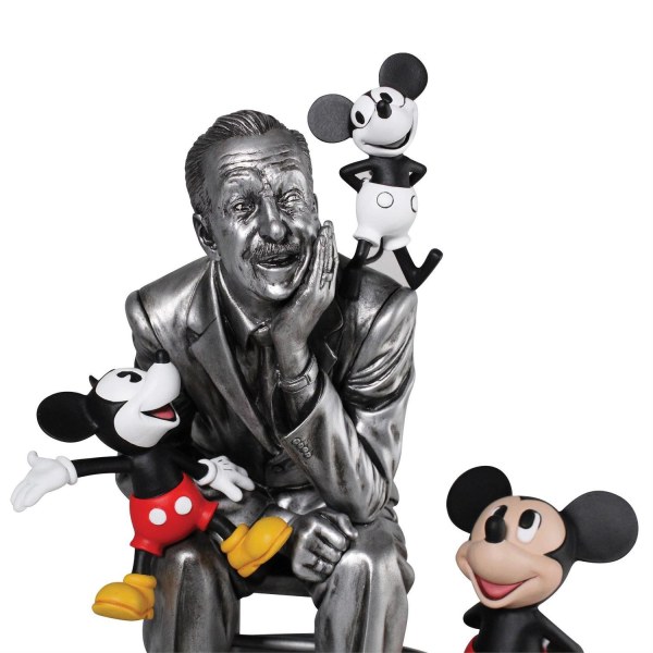 WALT WITH MICKEY THROUGH THE DISNEY YEARS - DISNEY 100 - DISNEY GRAND JESTER