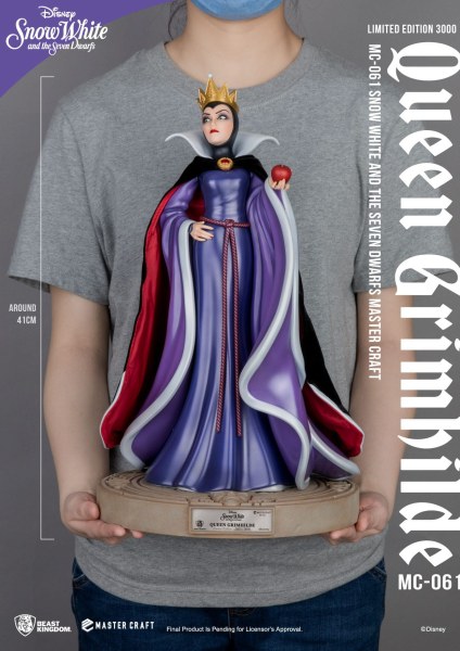 THE EVIL QUEEN - DISNEY MASTERCRAFT