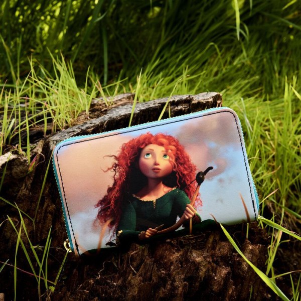 MERIDA PRINCESS SCENE WALLET - DISNEY LOUNGEFLY
