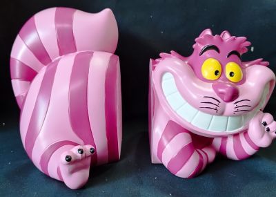Cheshire Cat Bookend - Disney Alice in wonderland